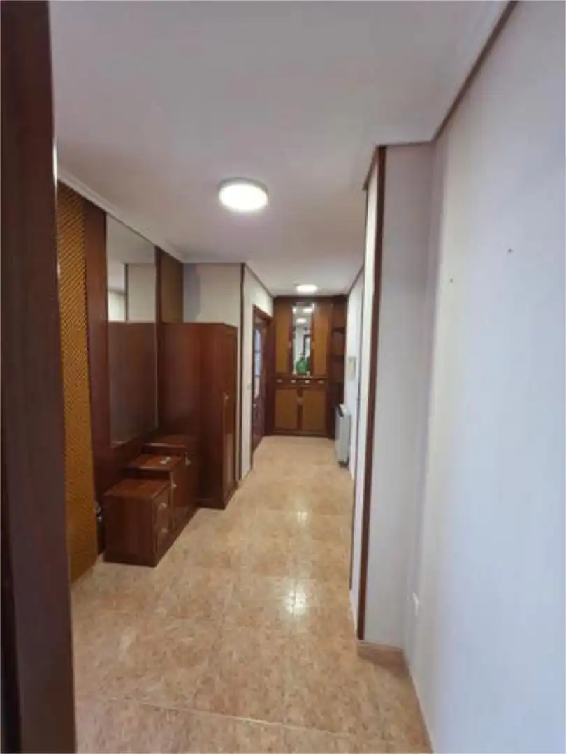 https://static.fotocasa.es/images/anuncio/2026/08/25/190557338/4993984440.jpg?rule=original