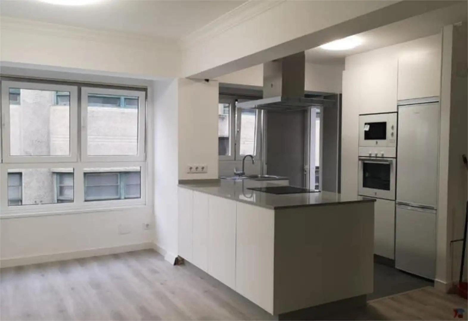 https://static.fotocasa.es/images/anuncio/2026/08/27/190571684/4995039858.jpg?rule=original