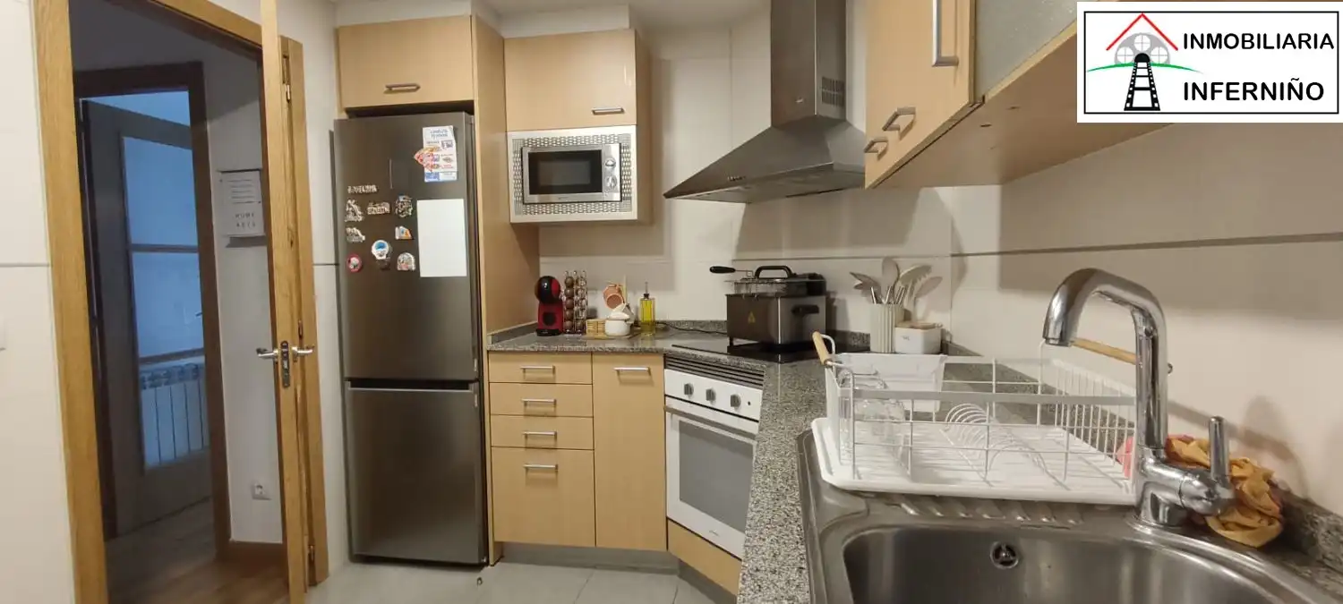 https://static.fotocasa.es/images/ads/e34695b1-7589-4004-8b33-c1026fc6e5f6?rule=original