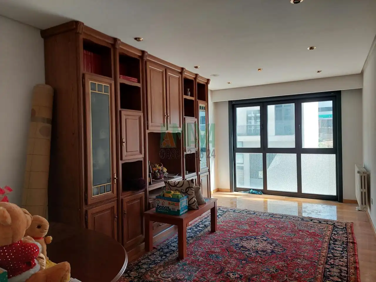https://static.fotocasa.es/images/ads/1de7b0ee-5040-4281-95be-5ba838679c48?rule=original