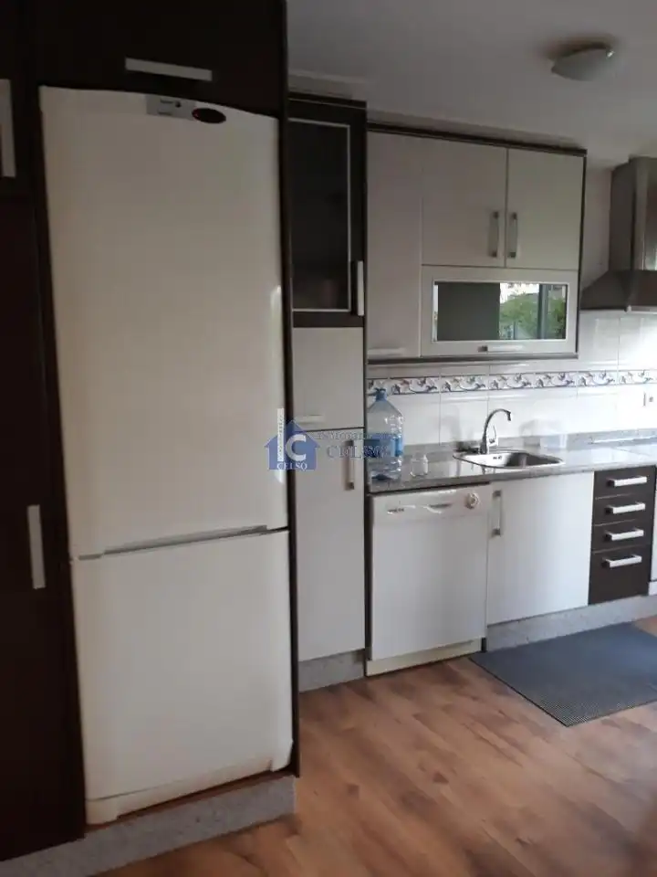 https://static.fotocasa.es/images/ads/6fbbcbcc-db7e-4aac-84df-a88b1836b9d3?rule=original