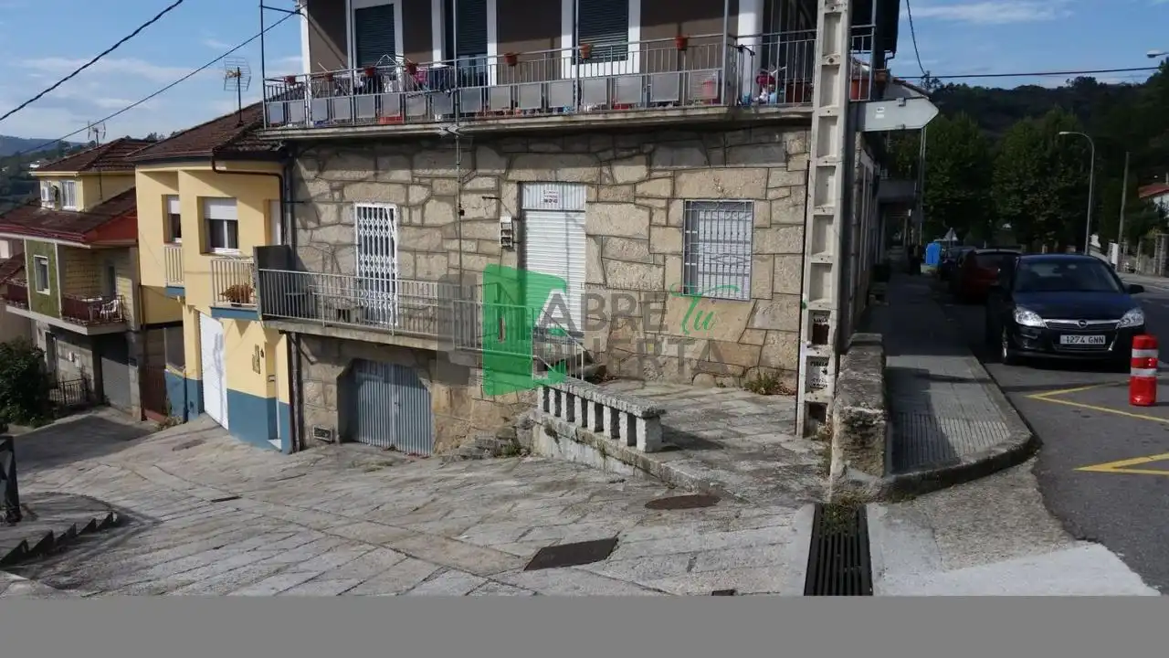 https://static.fotocasa.es/images/ads/2a164e8f-b34f-4f06-9c9a-8091c8a6d565?rule=original