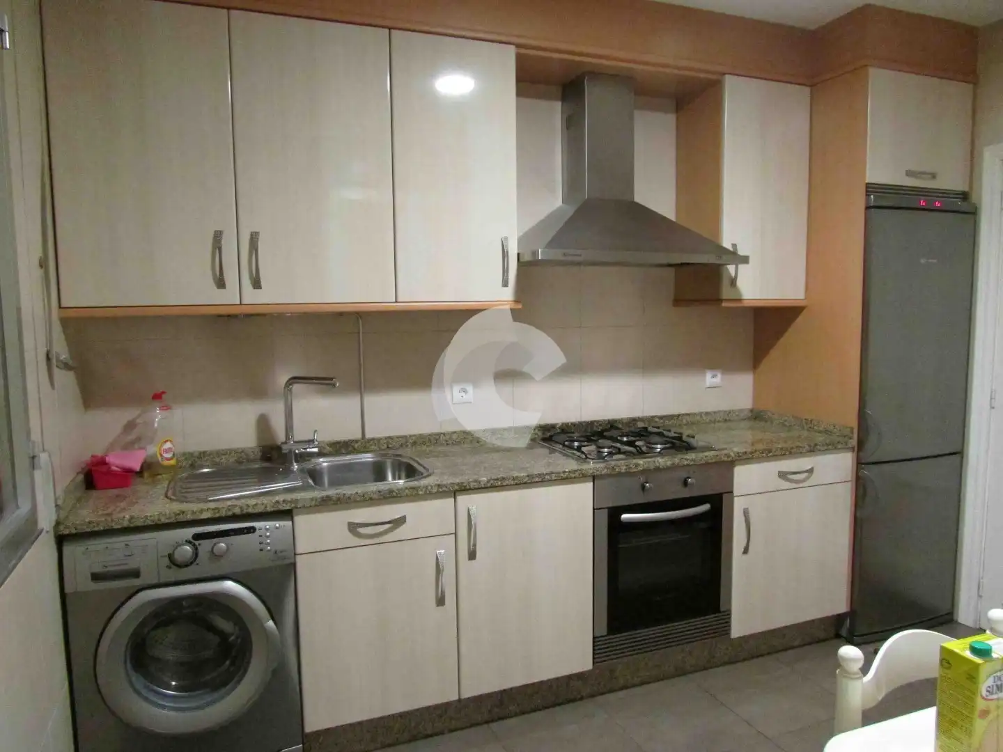 https://static.fotocasa.es/images/ads/47a0e0fb-8965-40c8-bf96-69d148154dd7?rule=original