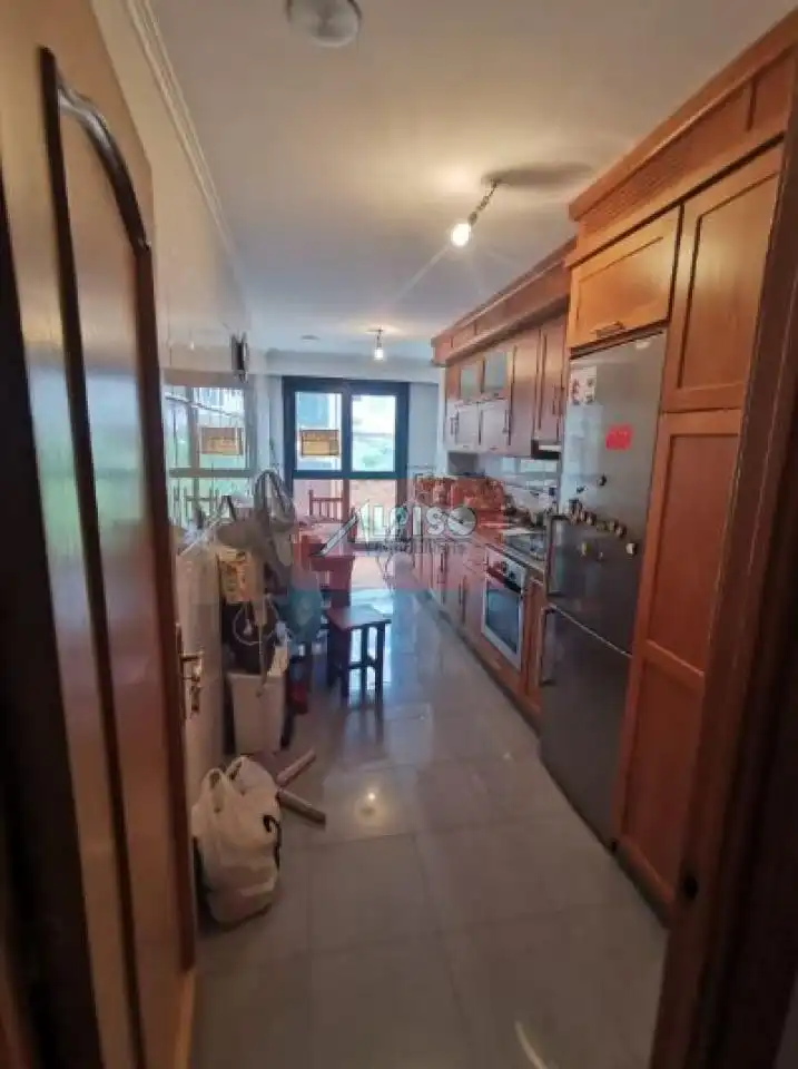 https://static.fotocasa.es/images/ads/0df746bb-6090-40c3-8300-1cfc38691970?rule=original