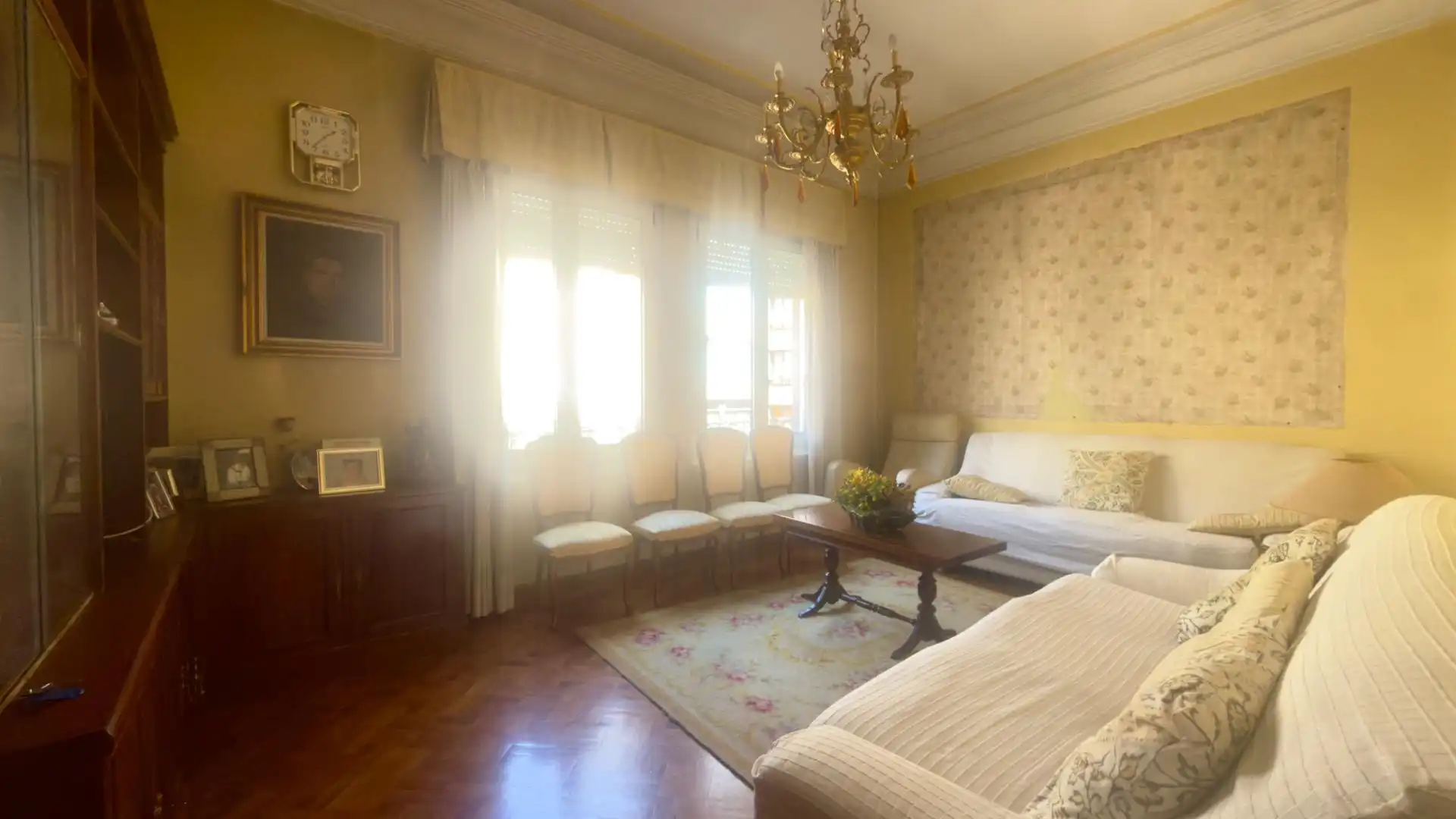 https://static.fotocasa.es/images/ads/c91cf2e5-3d8c-45f4-965f-3472b57566fc?rule=original