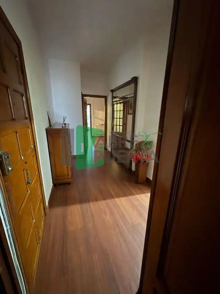 https://static.fotocasa.es/images/ads/b468a8ec-dfe6-442a-a979-55b3c6a4d258?rule=original
