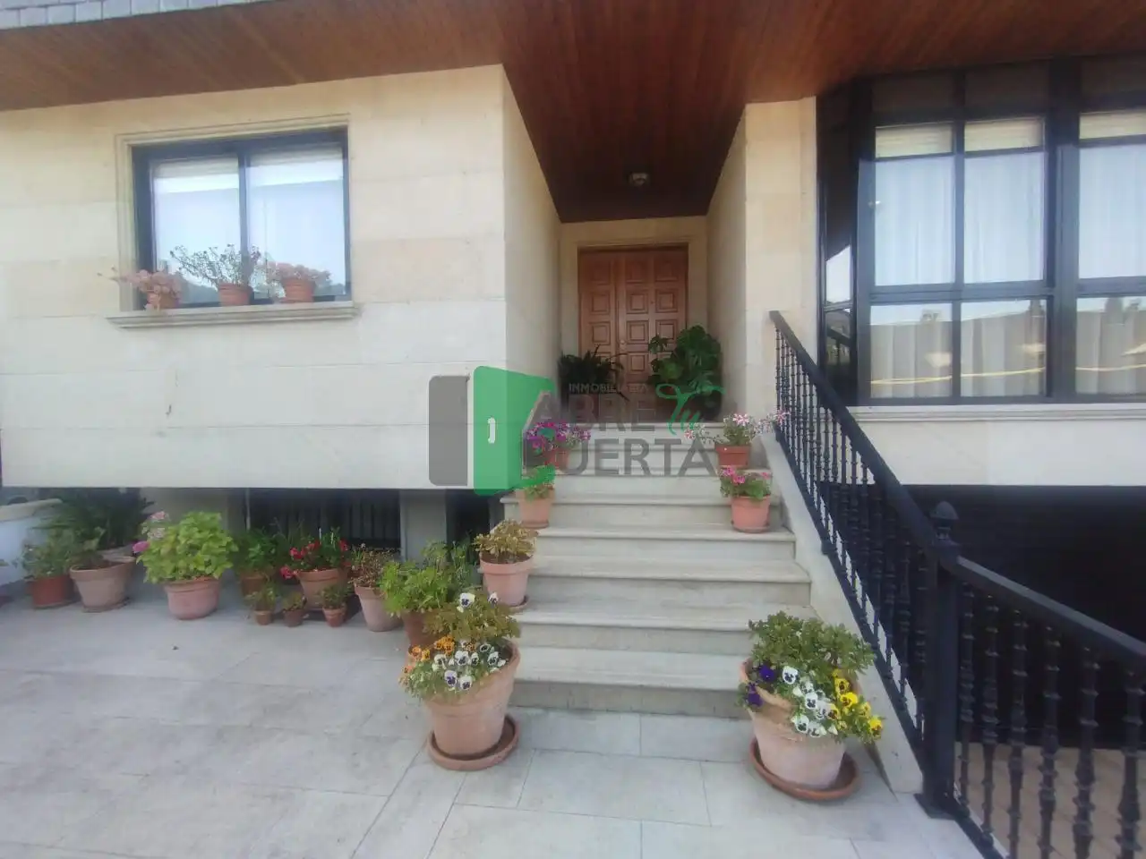 https://static.fotocasa.es/images/ads/7e71d626-df1e-4b71-9ae8-b5fdaef6b06e?rule=original
