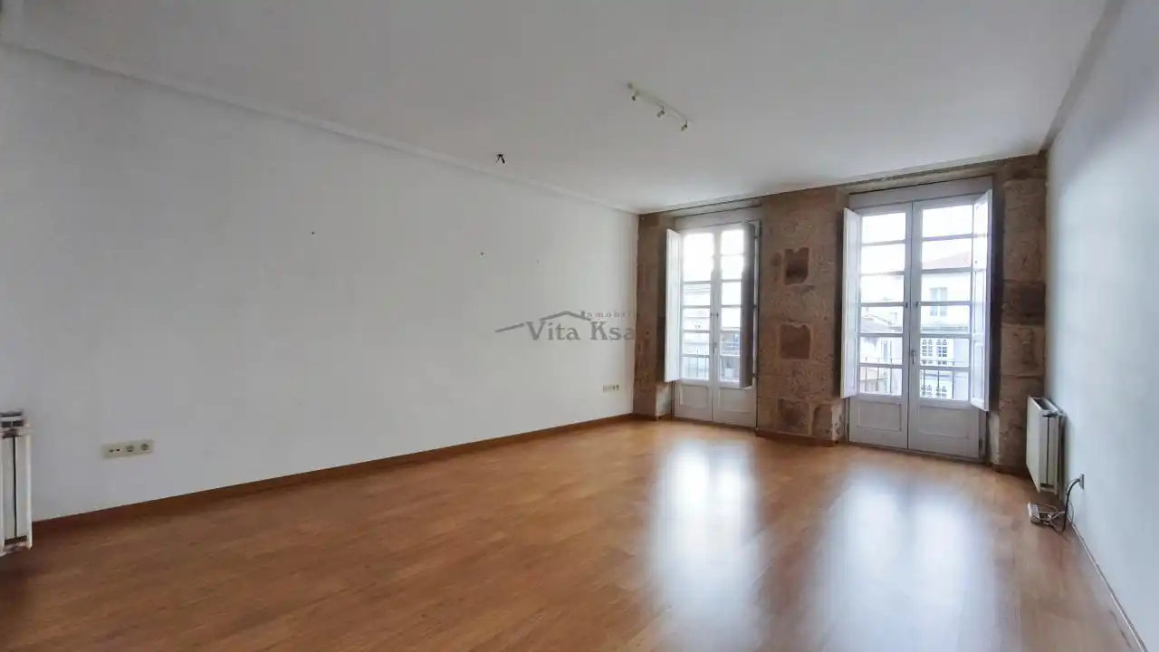 https://static.fotocasa.es/images/ads/33f11fa3-a614-4d19-a40f-c1f883bfe3f1?rule=original