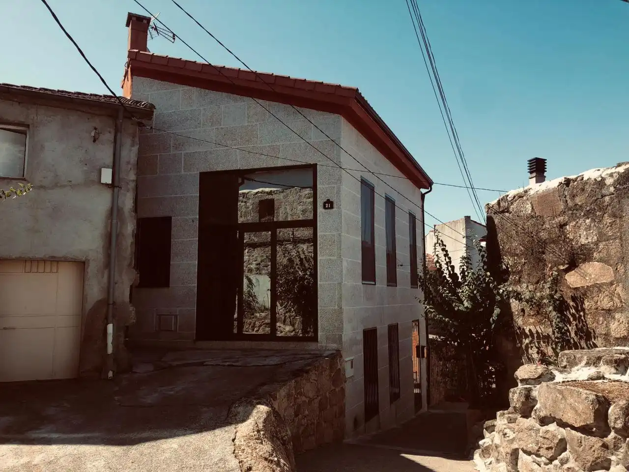 https://static.fotocasa.es/images/ads/016449a4-3cb3-4286-ae93-ea07827aa432?rule=original
