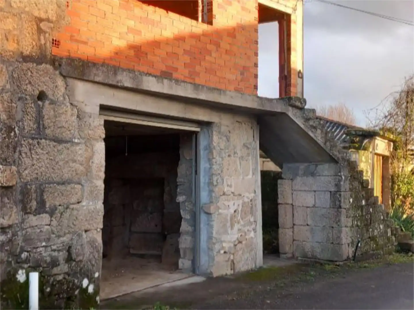 https://static.fotocasa.es/images/anuncio/2025/02/16/185656210/4561650770.jpg?rule=original