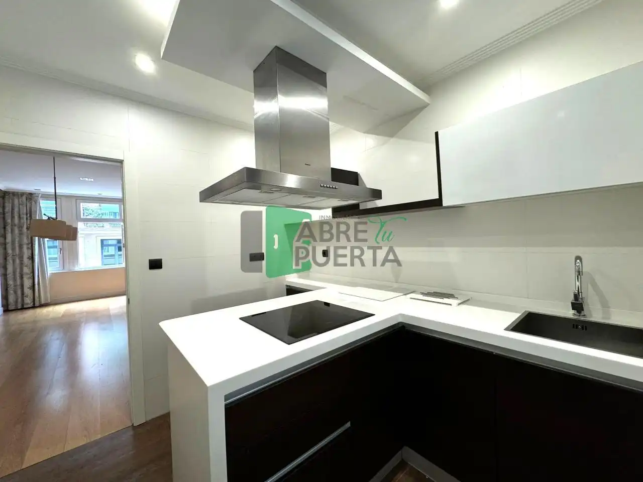 https://static.fotocasa.es/images/ads/29580d9b-36c6-4f13-a706-ddf44aee5e5c?rule=original