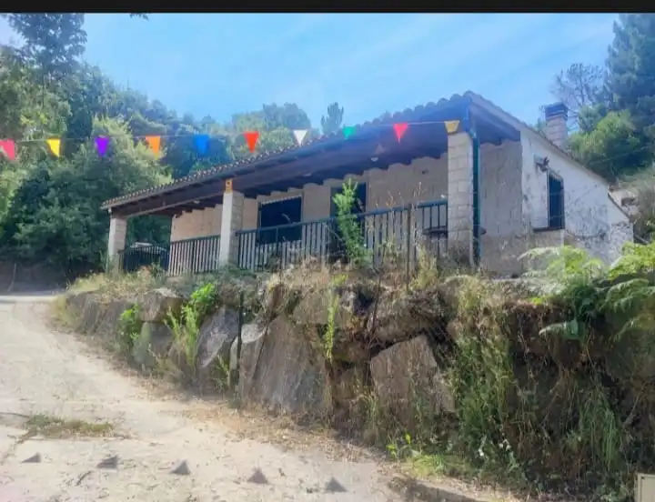 https://static.fotocasa.es/images/ads/26220716-dba3-49d8-93a6-6546ec57677f?rule=original