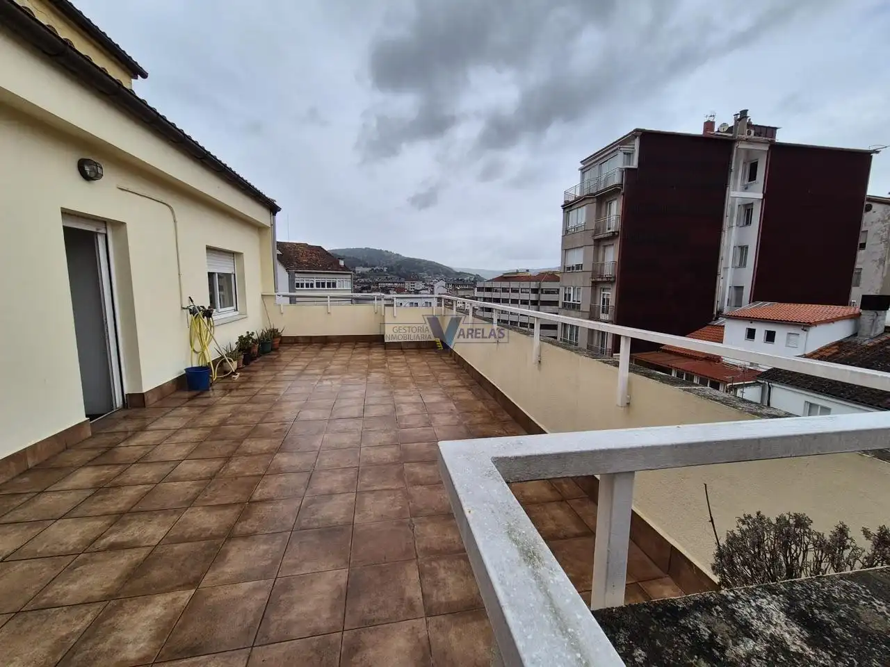 https://static.fotocasa.es/images/ads/c186cc18-9f55-4ef4-b47d-ec147d6accfe?rule=original