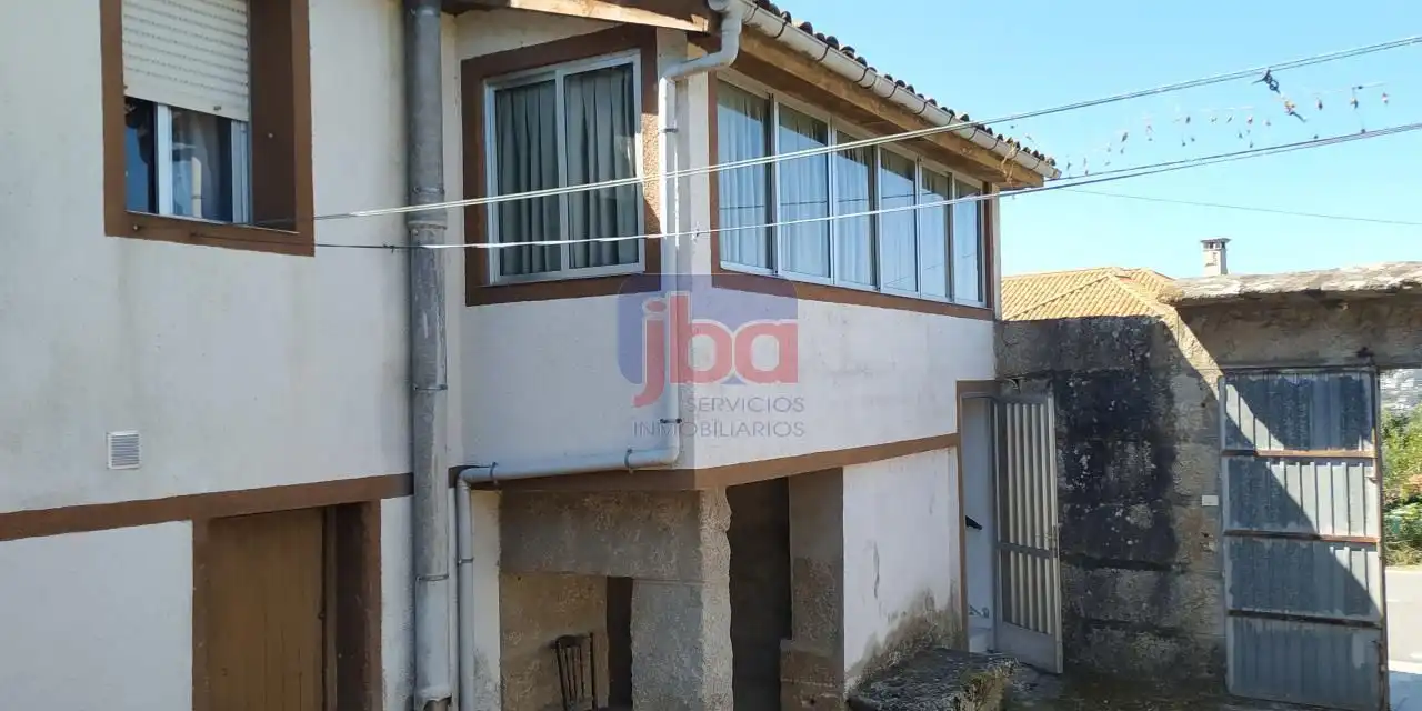https://static.fotocasa.es/images/ads/5f894407-e311-43ef-b2e0-d3fbc7c21098?rule=original