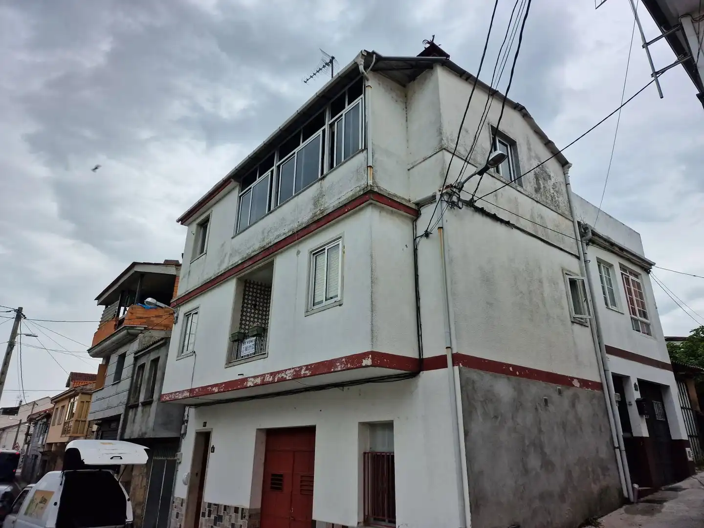 https://static.fotocasa.es/images/ads/e9732008-b1bb-4d6f-87c5-295695554ed8?rule=original