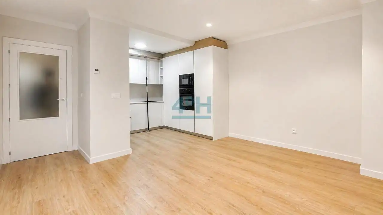 https://static.fotocasa.es/images/ads/93a44903-0a10-417b-a486-a1435db59e91?rule=original