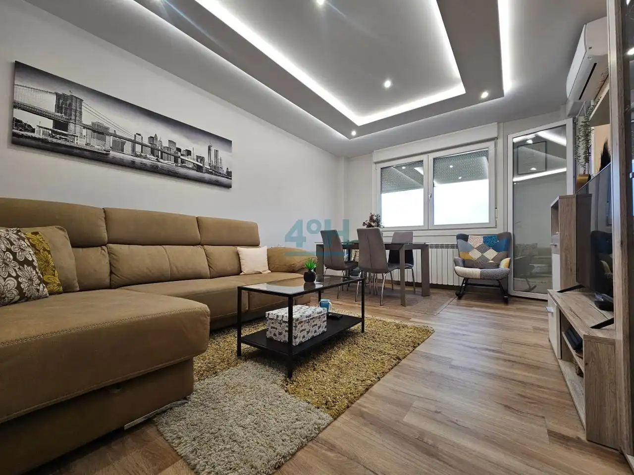 https://static.fotocasa.es/images/ads/a6b29802-9693-409a-8096-6ea5c9a4568c?rule=original