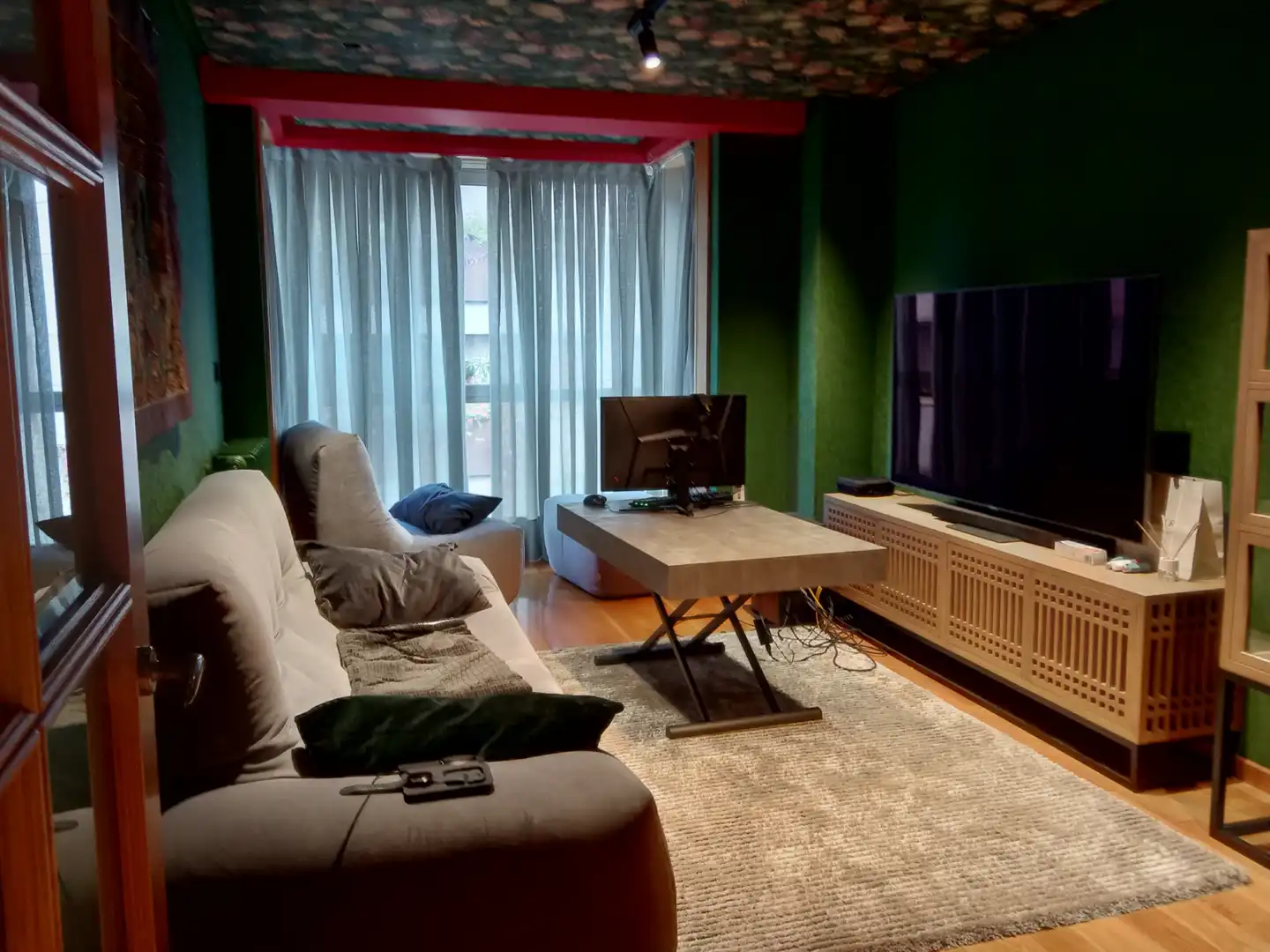https://static.fotocasa.es/images/ads/5265e6eb-45f0-40c8-97dc-093e6cdf9ab3?rule=original