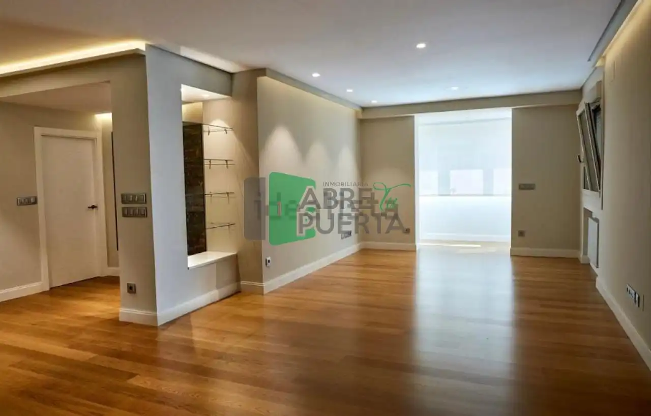 https://static.fotocasa.es/images/ads/3f1a24a2-8a5b-4839-8928-e55caeb95047?rule=original