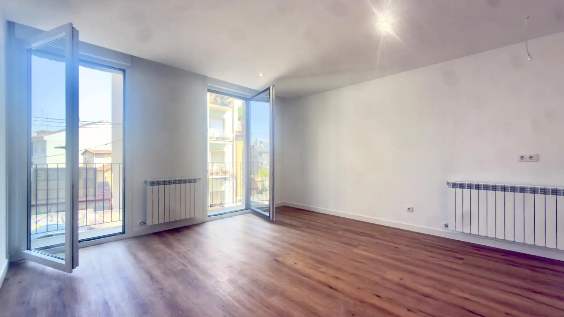 https://static.fotocasa.es/images/ads/c64626b0-abe0-4a1a-9604-dc2c6ab43126?rule=original
