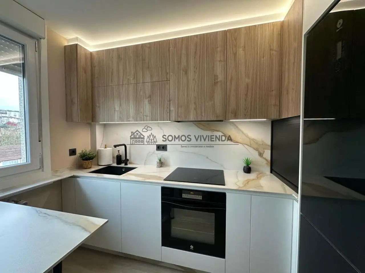 https://static.fotocasa.es/images/ads/354bae3e-29c1-4cdb-9495-917163990299?rule=original