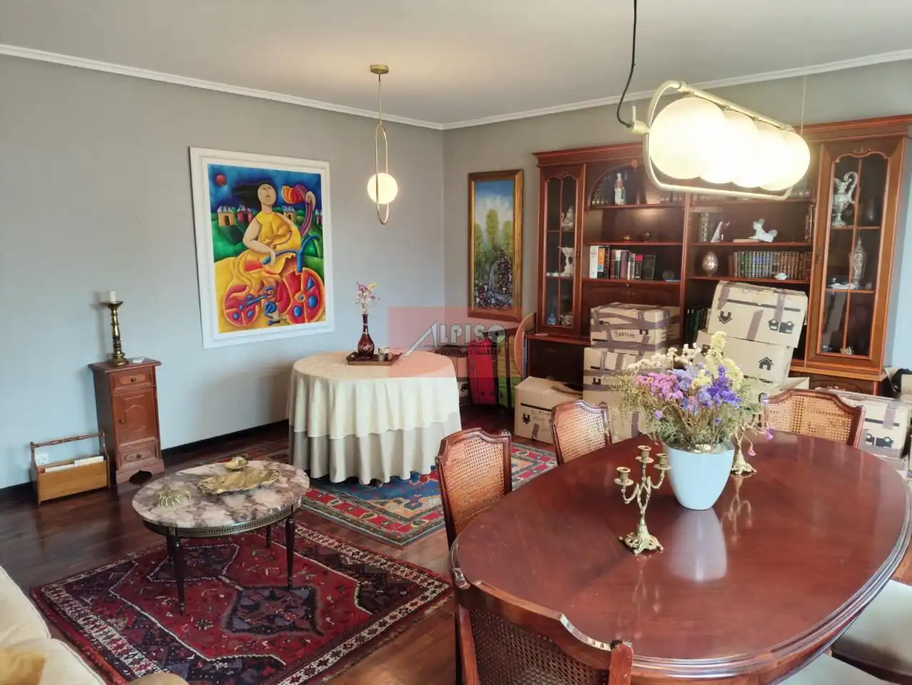 https://static.fotocasa.es/images/ads/8e9481d0-c5d9-4f18-a896-c2dd4f4ae9c8?rule=original