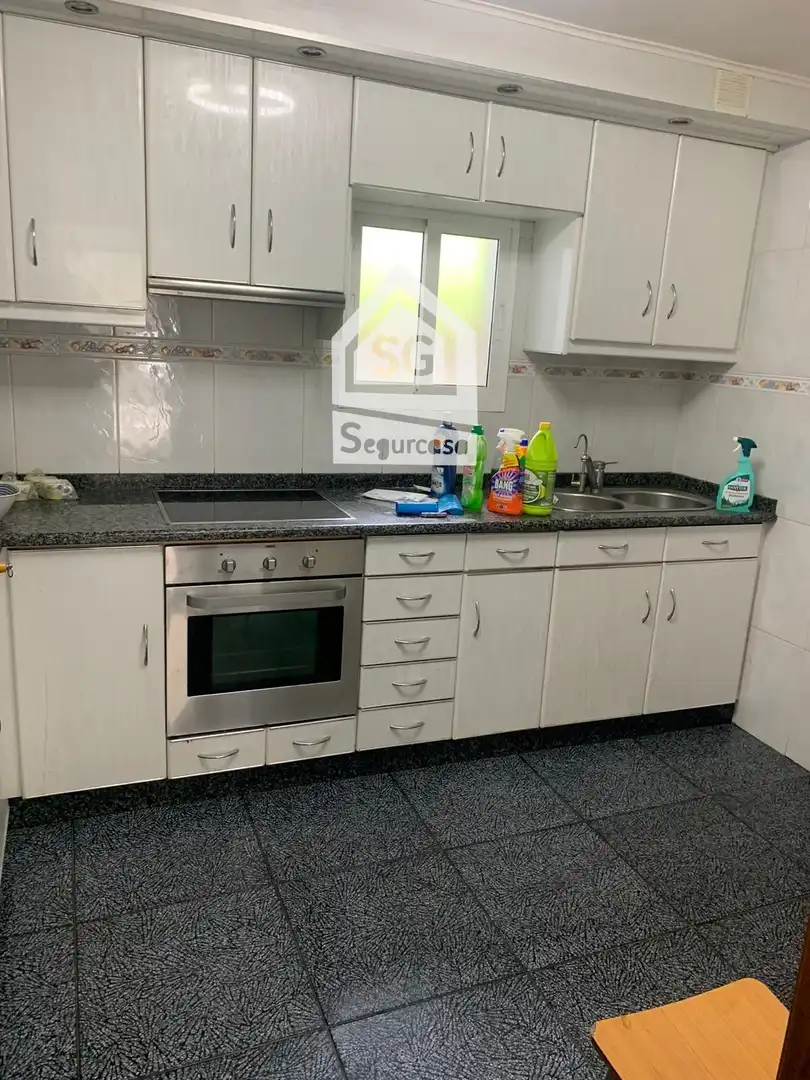 https://static.fotocasa.es/images/ads/866a6b1b-f36a-421e-a9e4-7f325e3f6485?rule=original