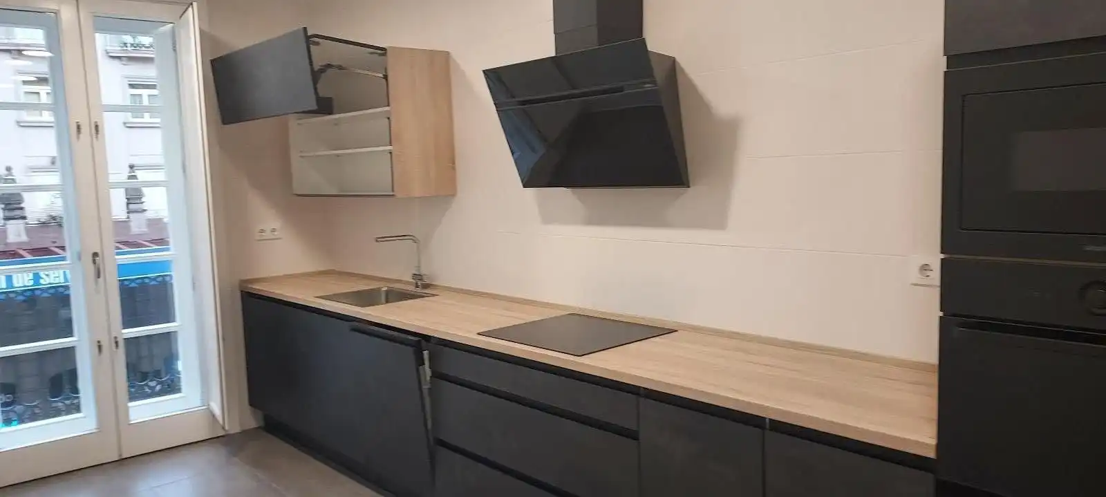 https://static.fotocasa.es/images/ads/9a3beaee-88f7-4d74-bcec-591bcb5a3912?rule=original