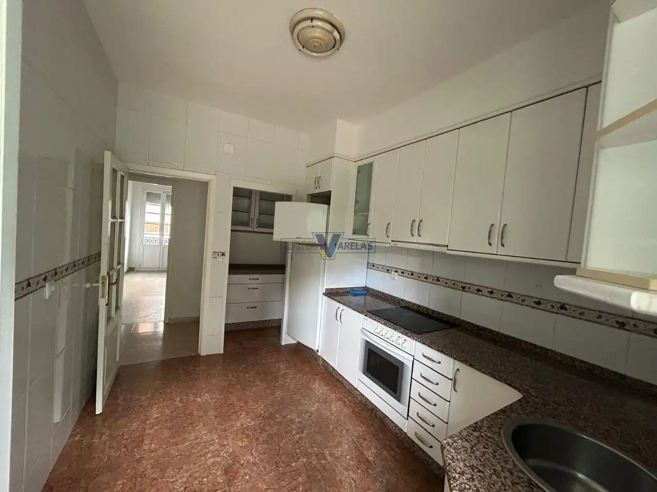 https://static.fotocasa.es/images/ads/bf445d05-8805-43e3-a577-41fd4d1f4991?rule=original