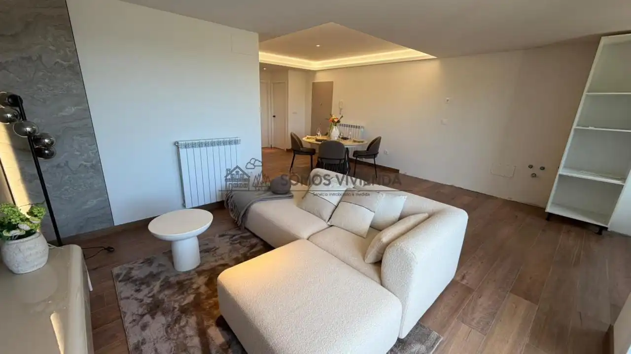 https://static.fotocasa.es/images/ads/bef5a7d8-5002-404d-8911-67dd6d20ec07?rule=original