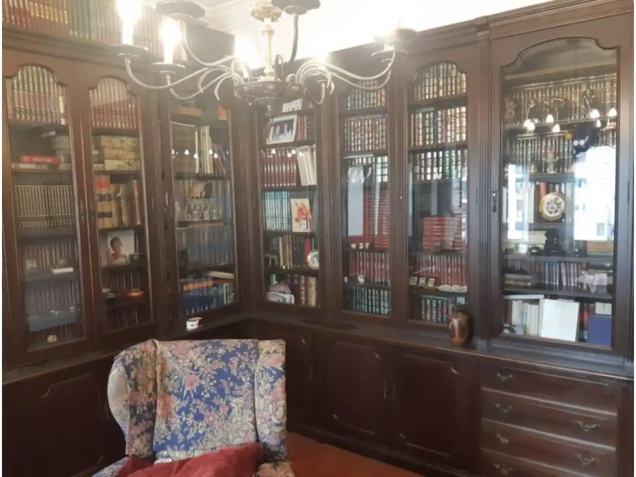 https://static.fotocasa.es/images/ads/77e23f59-ecbc-496f-8203-926116c4f41b?rule=original