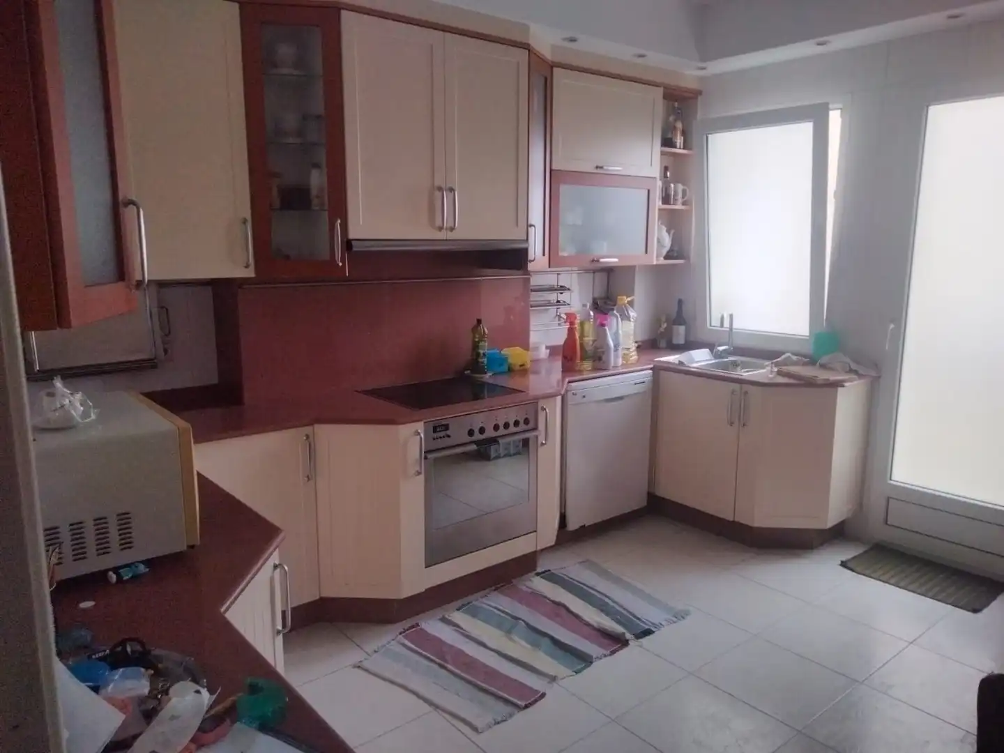 https://static.fotocasa.es/images/ads/ca42bf6c-0580-4b90-a81a-24284afa3804?rule=original