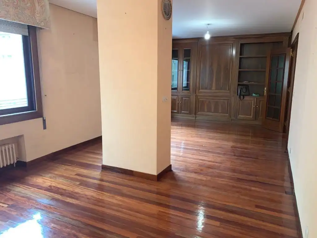 https://static.fotocasa.es/images/ads/34fd61af-fc90-4abd-b034-efdec42f9a02?rule=original