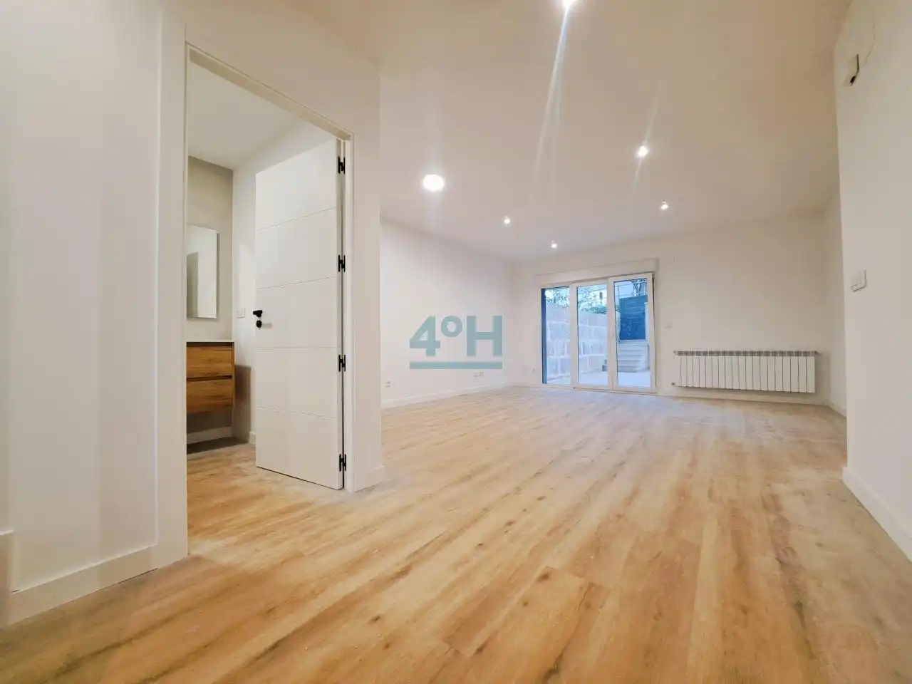https://static.fotocasa.es/images/ads/9b207ba4-6f24-426a-a09d-211e32cfa475?rule=original