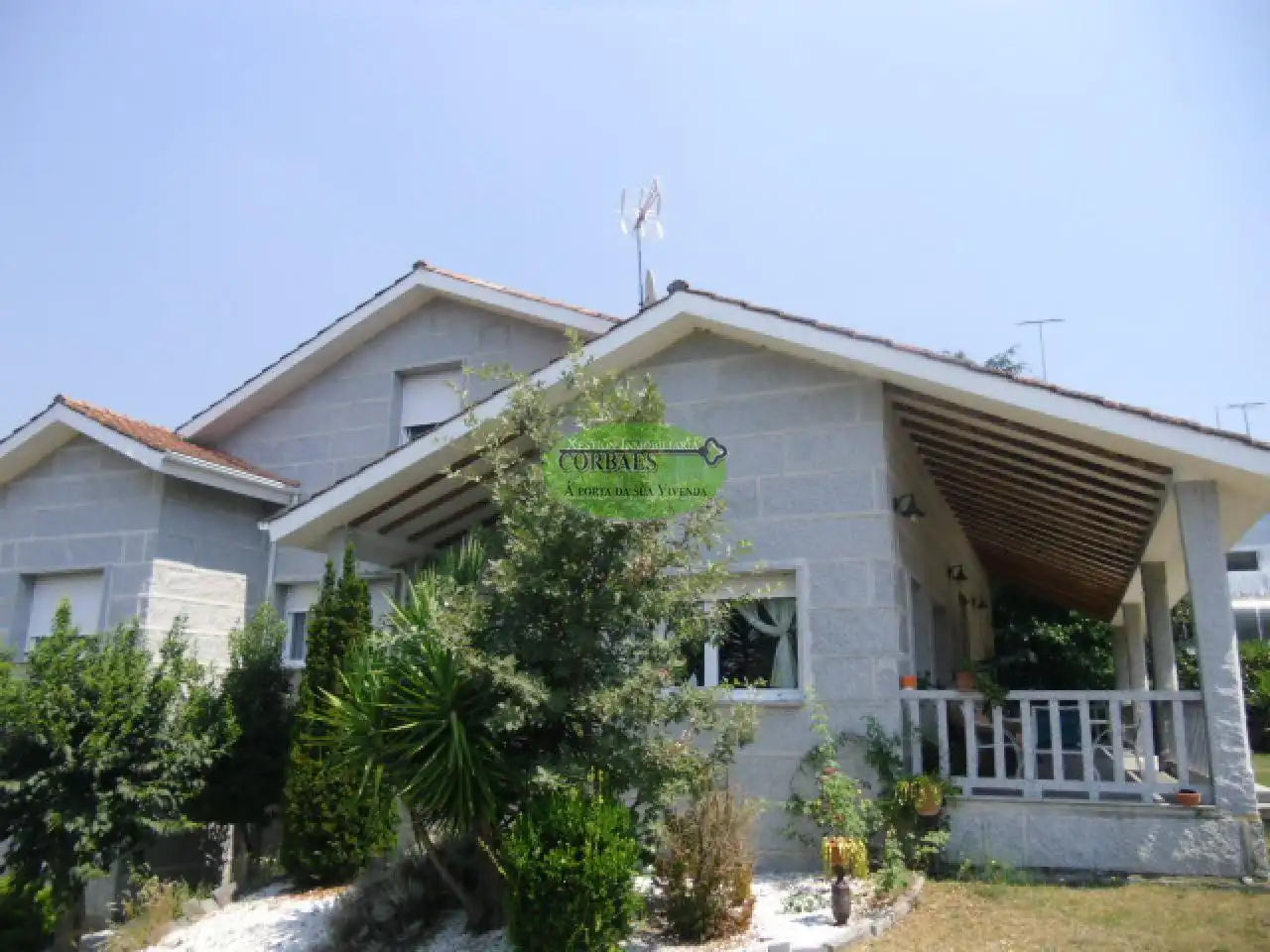 https://static.fotocasa.es/images/ads/00ee2e60-d999-4e5e-8b20-670fa77dc056?rule=original