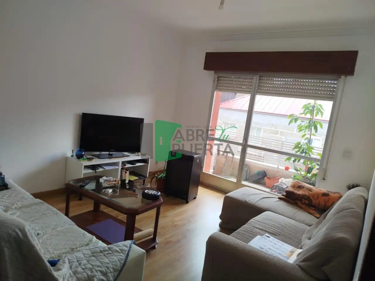 https://static.fotocasa.es/images/ads/5e8c6249-24f5-436b-8156-671880ed622a?rule=original