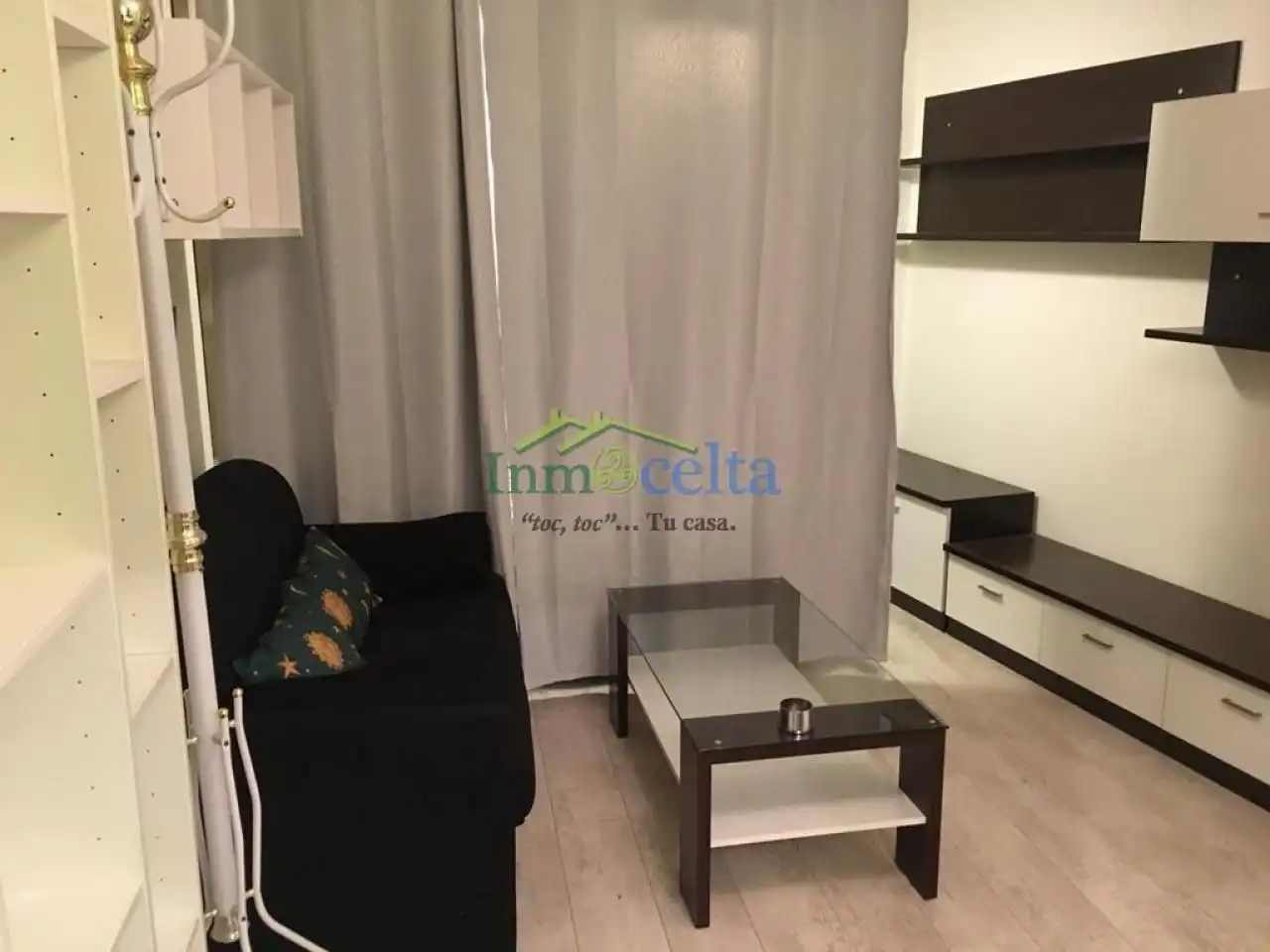 https://static.fotocasa.es/images/ads/dc51afb9-a629-4a96-bc4c-d67b86d5e641?rule=original