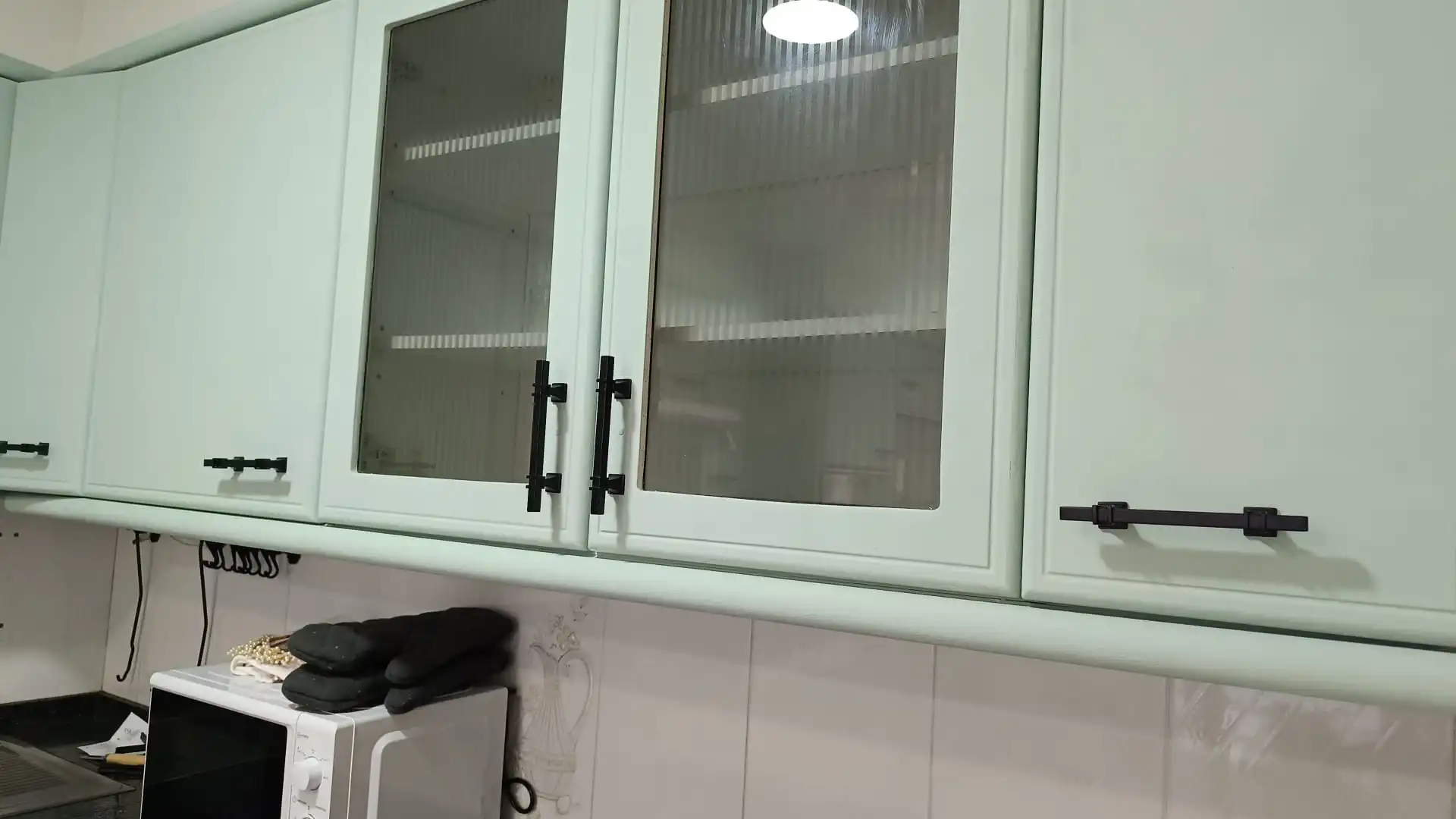 https://static.fotocasa.es/images/ads/867aa207-8f39-47a6-bf96-d54252877983?rule=original