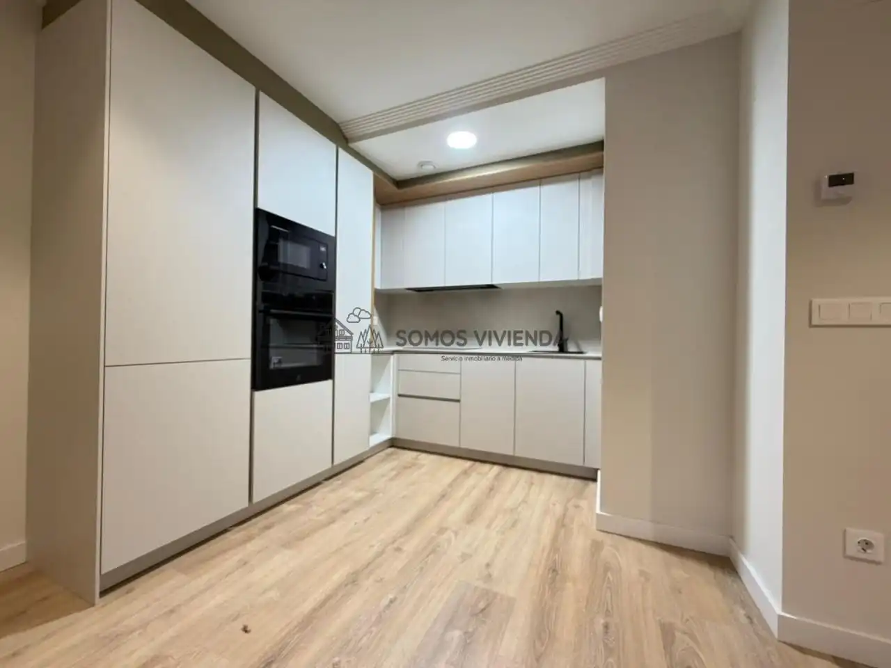 https://static.fotocasa.es/images/ads/75102108-6ac6-4147-aacc-ac6426f8cd6c?rule=original