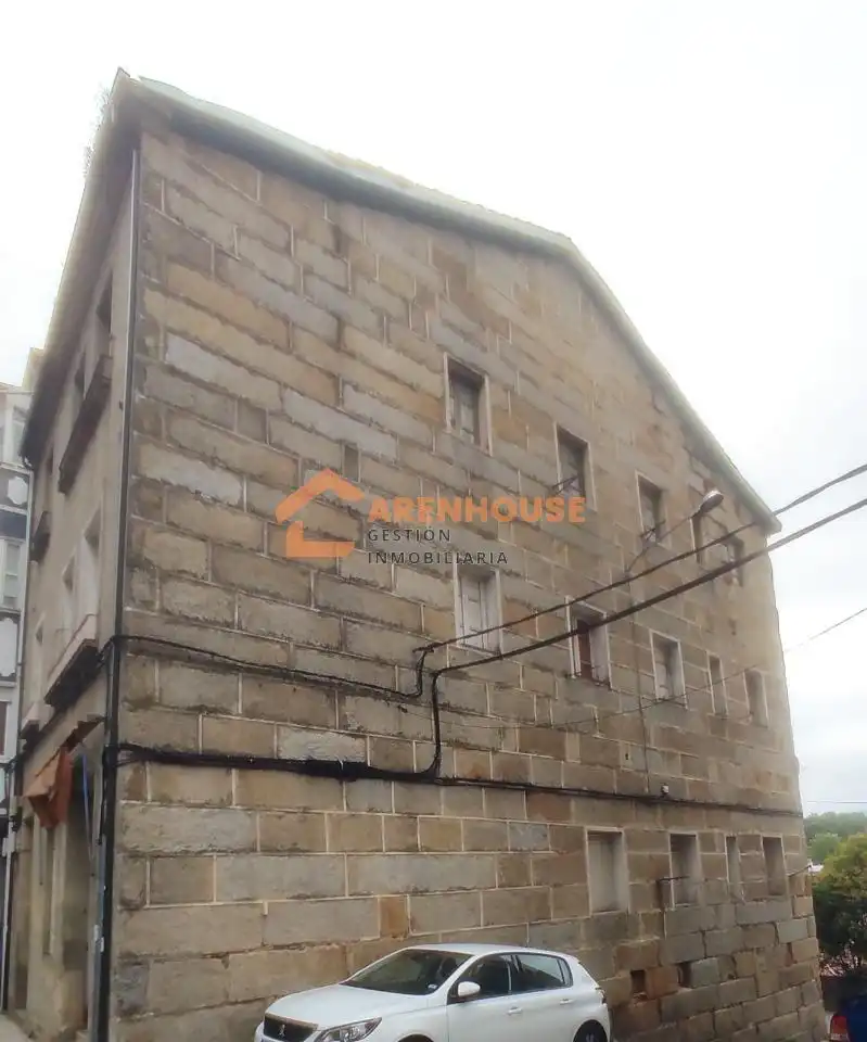 https://static.fotocasa.es/images/ads/467f8264-6073-4a46-9d40-18dc49ede57d?rule=original