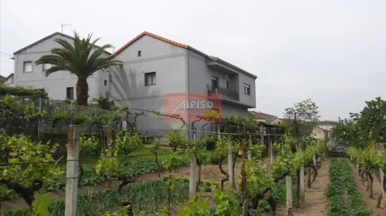 https://static.fotocasa.es/images/ads/85f91953-ca07-49ca-b163-068576debfdb?rule=original