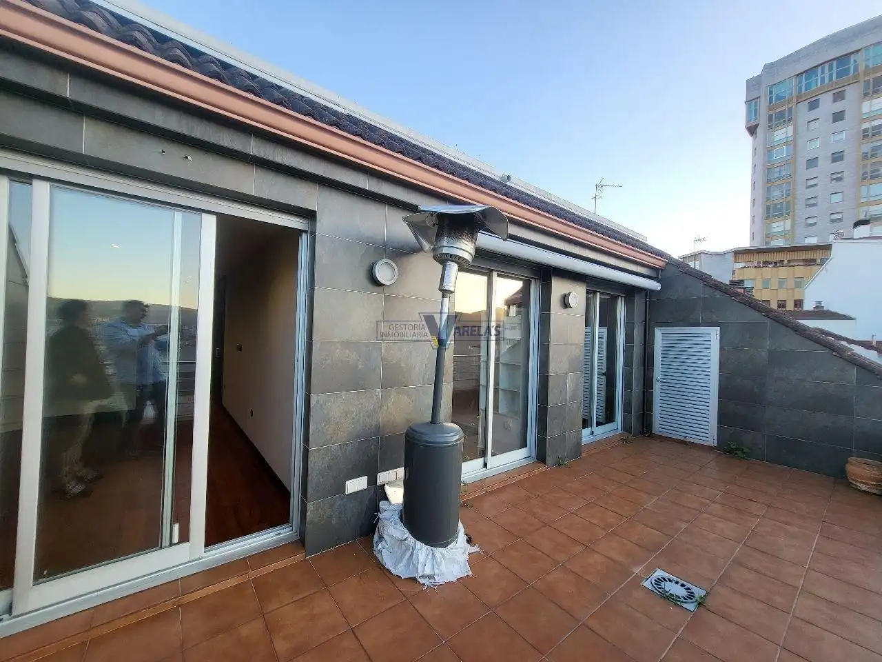 https://static.fotocasa.es/images/ads/a617134a-86f4-4fb9-85fb-fbcbcee77c9a?rule=original