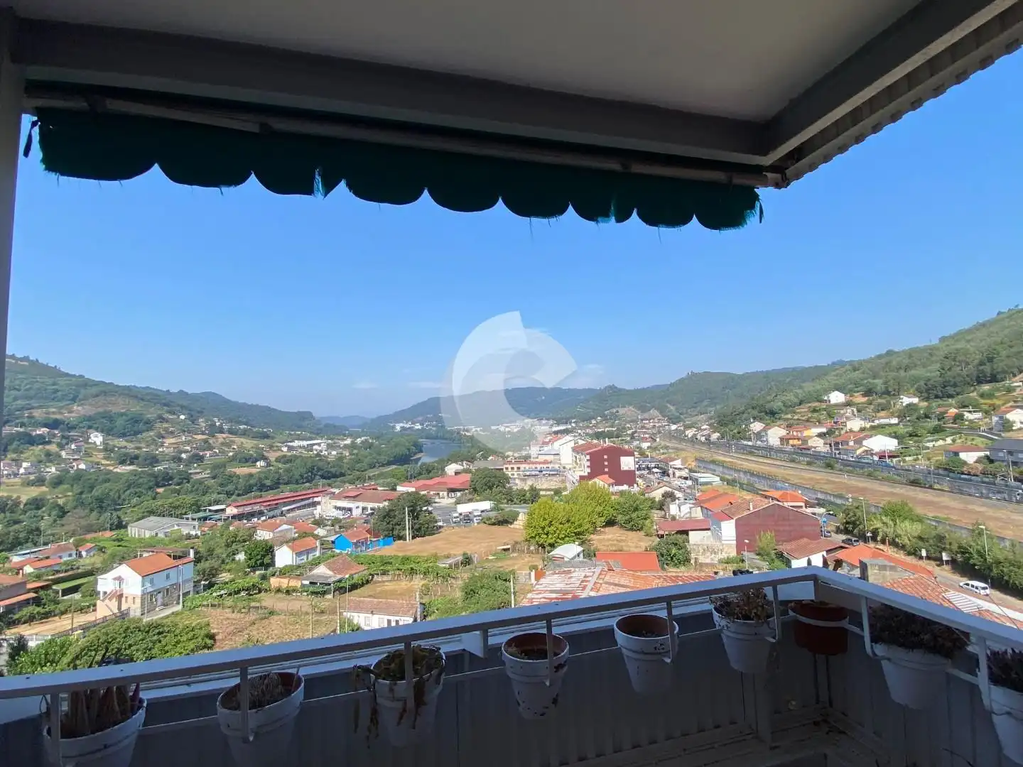 https://static.fotocasa.es/images/ads/22d19718-7c00-47df-a49d-58803f52e643?rule=original