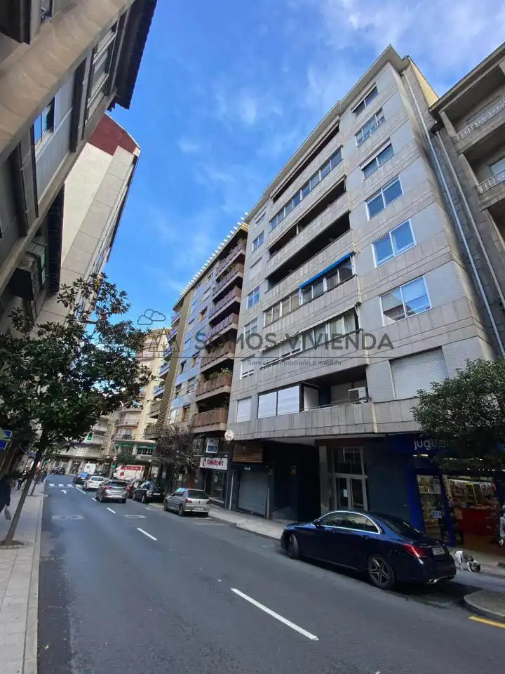 https://static.fotocasa.es/images/ads/f00ed61c-8411-49ac-980c-8cac8c4b0ca2?rule=original