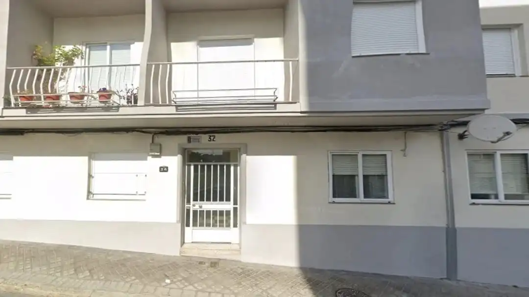 https://static.fotocasa.es/images/ads/25b60c99-b5ba-4f7a-a6d9-a68322de899f?rule=original