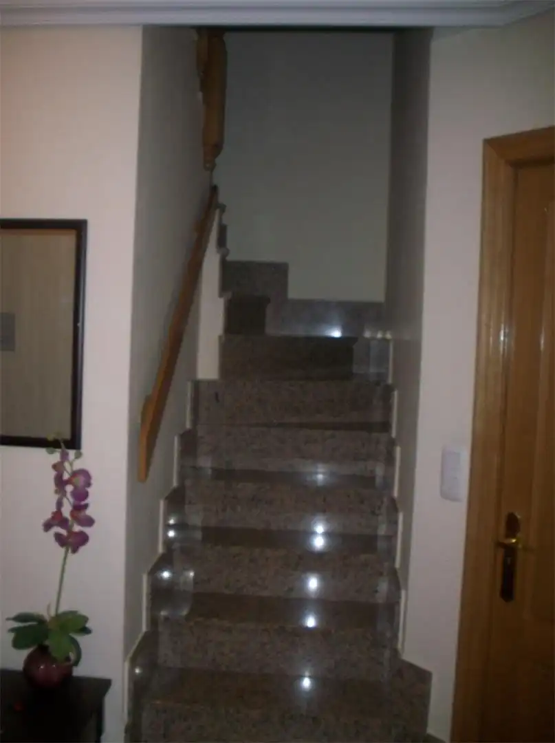 https://static.fotocasa.es/images/anuncio/2014/04/10/132498946/220534257.jpg?rule=original