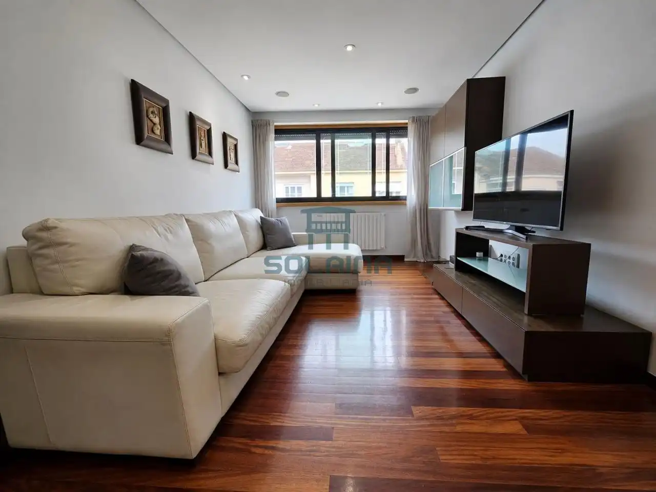 https://static.fotocasa.es/images/ads/623da57f-7c28-469c-8872-b0130d073d7d?rule=original