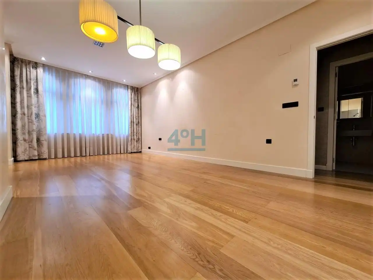 https://static.fotocasa.es/images/ads/4c3cfcfd-8e93-445c-92a9-ef63af058849?rule=original