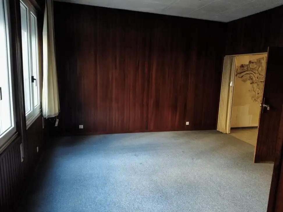 https://static.fotocasa.es/images/ads/1b247f21-d112-4788-a327-8ad4b8e6253e?rule=original