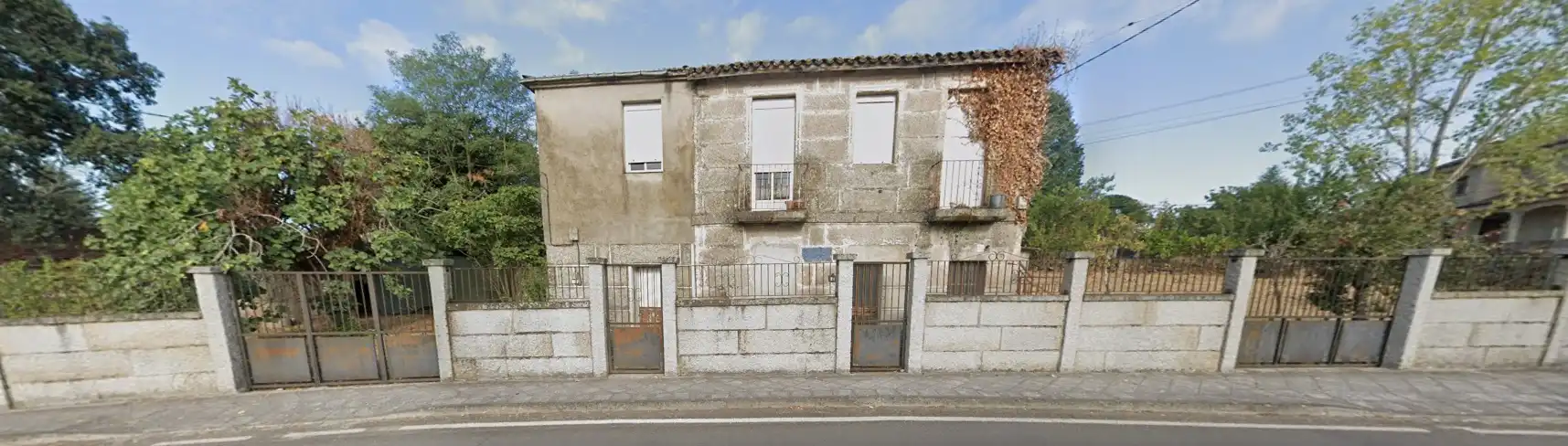 https://static.fotocasa.es/images/ads/272c5ecf-f903-4cd2-b9d8-fcd7dadad861?rule=original